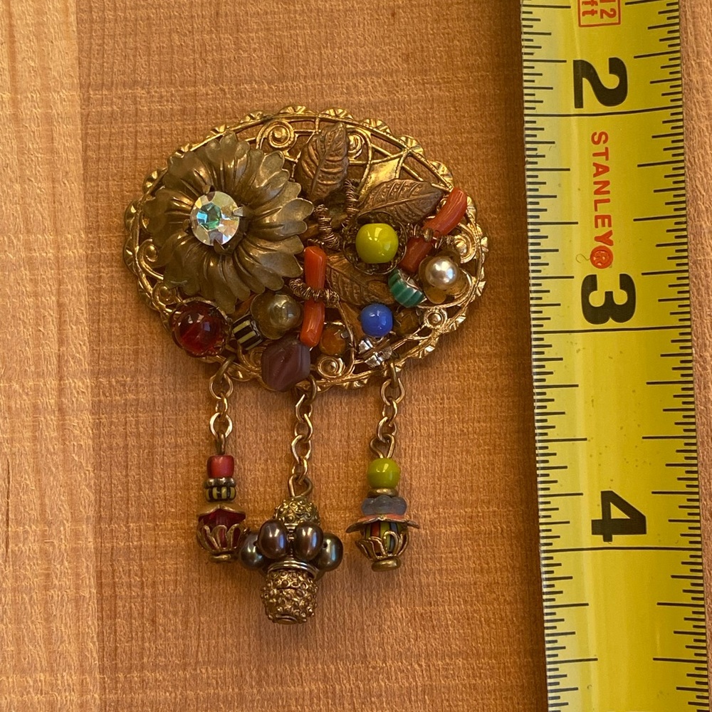 unique vintage brooch with flower / beaded design